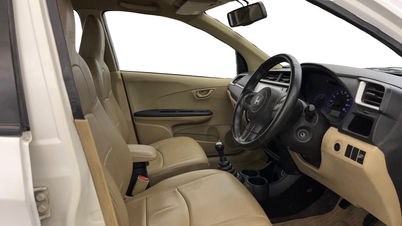 2018 Honda Amaze 1.2L I-VTEC S OPT, CNG, Manual, 1,00,144 km, Right Side Front Door Cabin