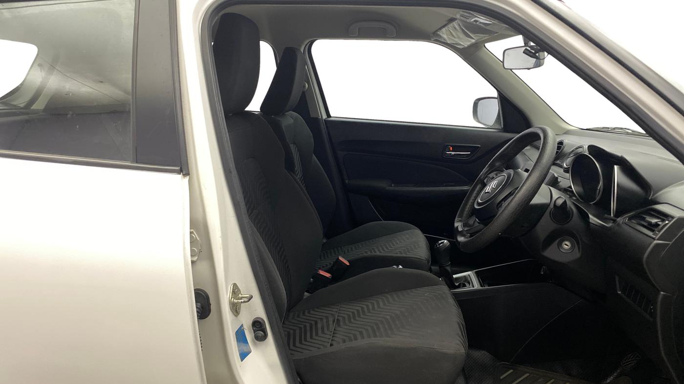 2018 Maruti Swift VXI, Petrol, Manual, 24,164 km, Right Side Front Door Cabin