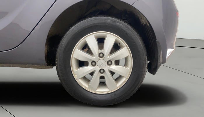 2014 Hyundai i20 SPORTZ 1.2, Petrol, Manual, 65,456 km, Left Rear Wheel