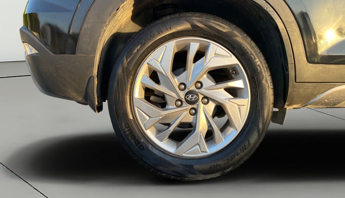 2021 Hyundai Creta SX IVT 1.5 PETROL, Petrol, Automatic, 1,17,569 km, Right Rear Wheel