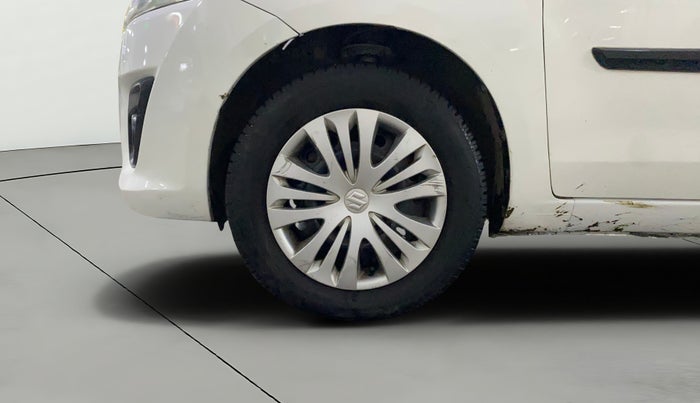 2014 Maruti Ertiga VDI, Diesel, Manual, 83,220 km, Left Front Wheel