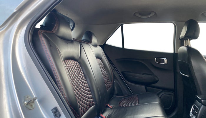 2021 Hyundai VENUE S 1.2, Petrol, Manual, 50,845 km, Right Side Rear Door Cabin