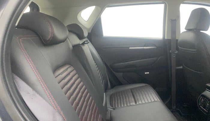 2020 KIA SONET GTX PLUS 1.5 AT, Diesel, Automatic, 29,117 km, Right Side Rear Door Cabin