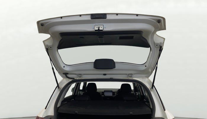 2020 Hyundai VENUE SX PLUS 1.0 TURBO DCT, Petrol, Automatic, 50,570 km, Boot Door Open