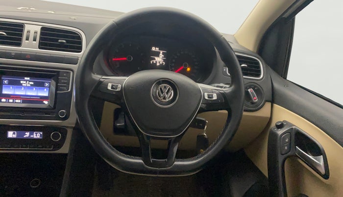 2016 Volkswagen Polo HIGHLINE1.2L, Petrol, Manual, 76,926 km, Steering Wheel Close Up
