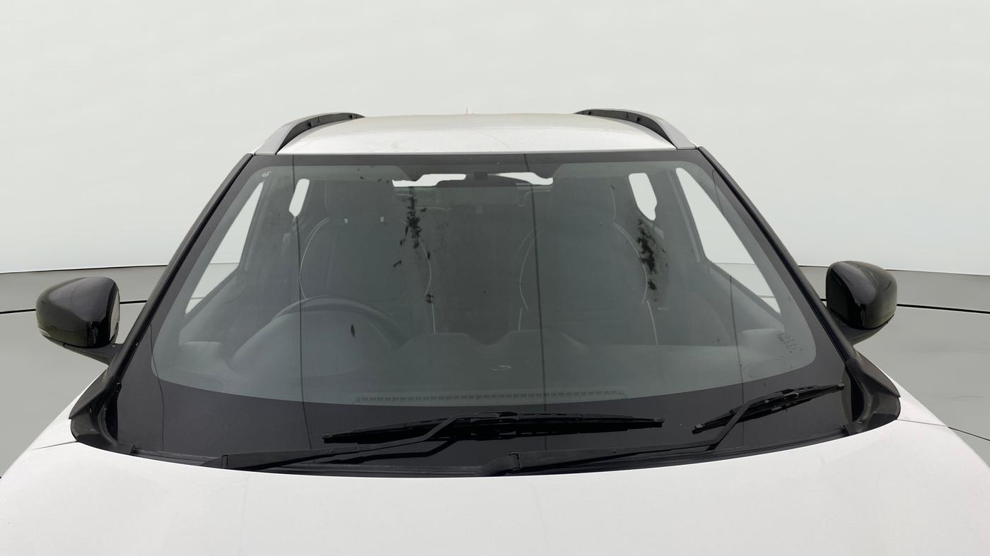 2022 Nissan MAGNITE XV MT, Petrol, Manual, 80,477 km, Front Windshield