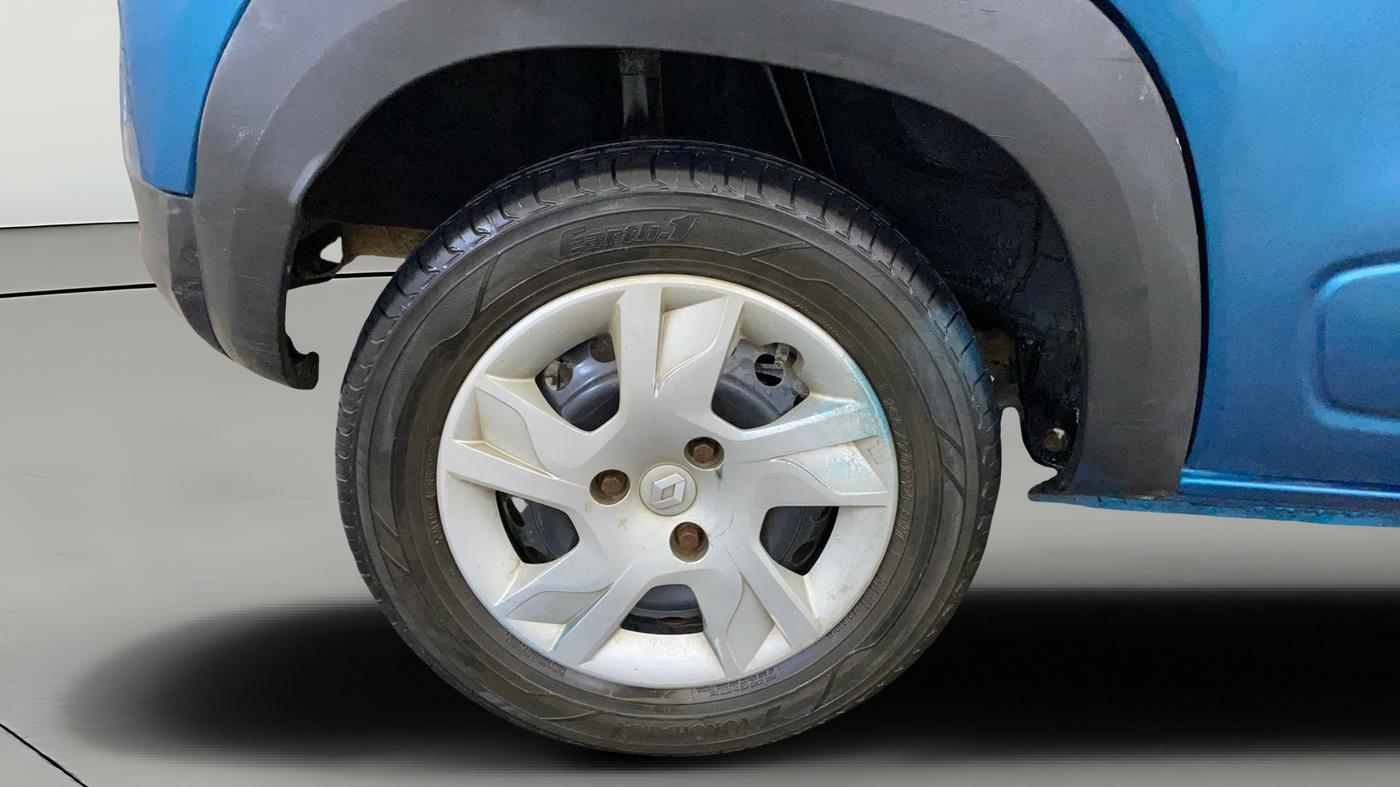 2021 Renault Kwid RXL, Petrol, Manual, 70,179 km, Right Rear Wheel