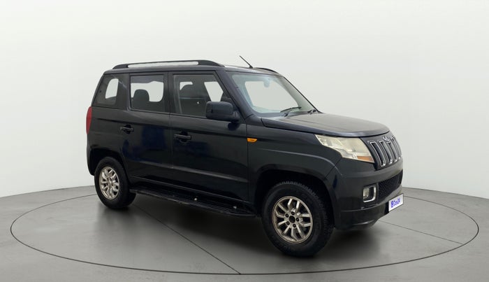 2017 Mahindra TUV300 T8, Diesel, Manual, 1,13,073 km, Right Front Diagonal