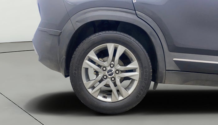 2022 KIA SELTOS HTX 1.5 PETROL, Petrol, Manual, 37,145 km, Right Rear Wheel