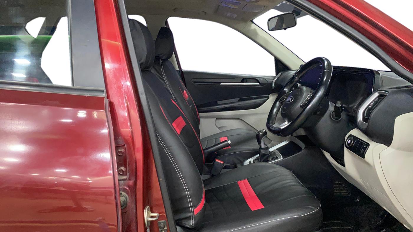 2020 KIA SONET HTX 1.5, Diesel, Manual, 46,201 km, Right Side Front Door Cabin
