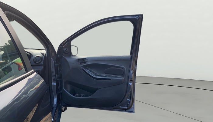 2020 Ford New Figo TITANIUM1.5 DIESEL, Diesel, Manual, 38,829 km, RHS Front Door