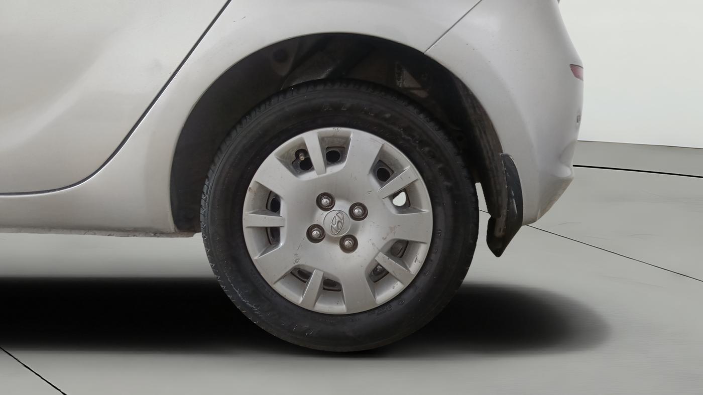 2013 Hyundai i20 MAGNA 1.2, Petrol, Manual, 48,490 km, Left Rear Wheel
