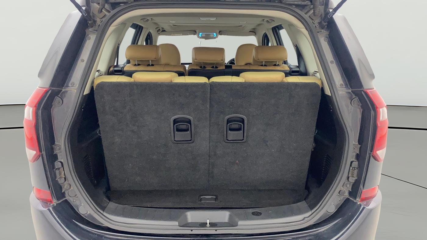 2021 Mahindra XUV500 W11, Diesel, Manual, 65,170 km, Boot Open Zoomed View