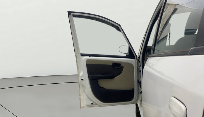 2016 Tata Nano TWIST XTA, Petrol, Automatic, 25,271 km, LHS Front Door