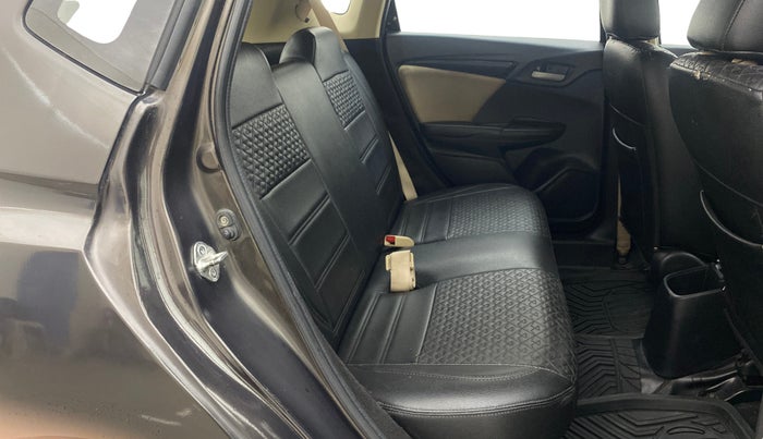 2018 Honda Jazz 1.2L I-VTEC SV, Petrol, Manual, 1,10,613 km, Right Side Rear Door Cabin