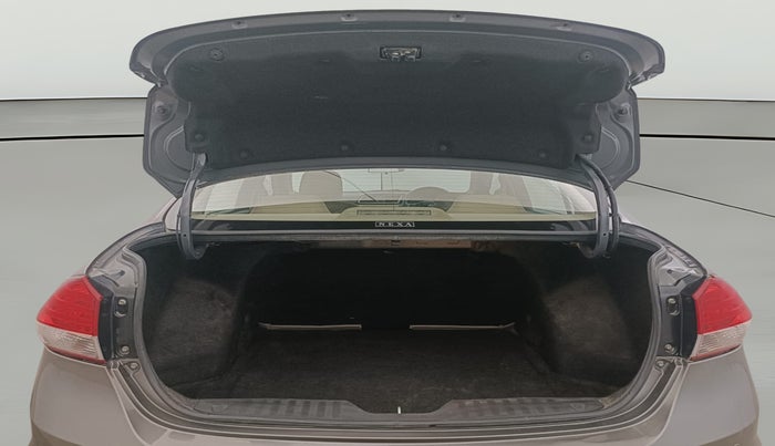 2020 Maruti Ciaz DELTA 1.5 SHVS MT PETROL, Petrol, Manual, 24,200 km, Boot Door Open
