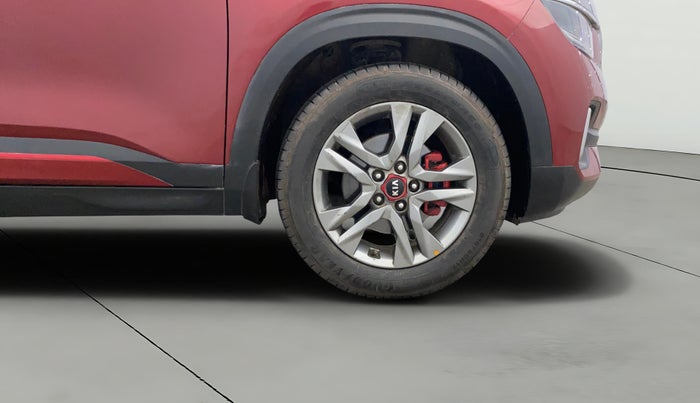 2019 KIA SELTOS GTX PLUS DCT 1.4 PETROL, Petrol, Automatic, 1,00,929 km, Right Front Wheel