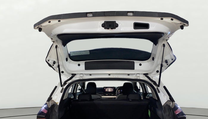 2025 Tata NEXON Pure S 1.2 iCNG, CNG, Manual, 23,295 km, Boot Door Open