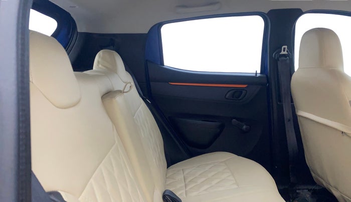 2019 Renault Kwid CLIMBER 1.0 AMT, Petrol, Automatic, 31,428 km, Right Side Rear Door Cabin