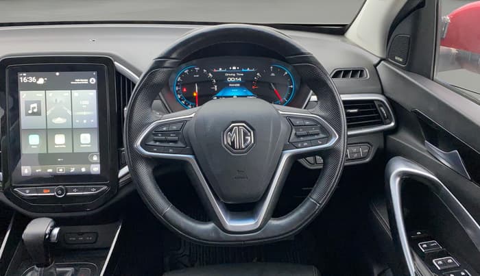 2019 MG HECTOR SHARP 1.5 DCT PETROL, Petrol, Automatic, 30,917 km, Steering Wheel Close Up
