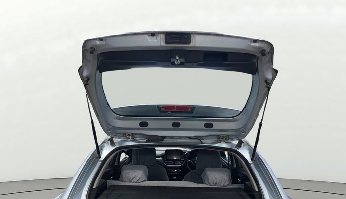 2022 Maruti Baleno ALPHA PETROL 1.2, Petrol, Manual, 36,878 km, Boot Door Open