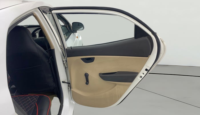 2016 Hyundai Eon ERA +, Petrol, Manual, 32,471 km, RHS Rear Door