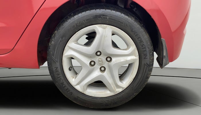 2017 Hyundai Elite i20 ASTA 1.2, Petrol, Manual, 1,01,700 km, Left Rear Wheel