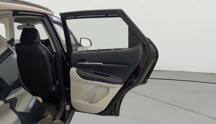 2022 KIA SONET HTX 1.0 IMT, Petrol, Manual, 29,354 km, RHS Rear Door