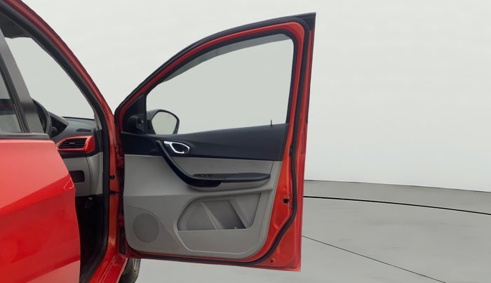 2020 Tata Tiago XZA PLUS PETROL, Petrol, Automatic, 65,535 km, RHS Front Door