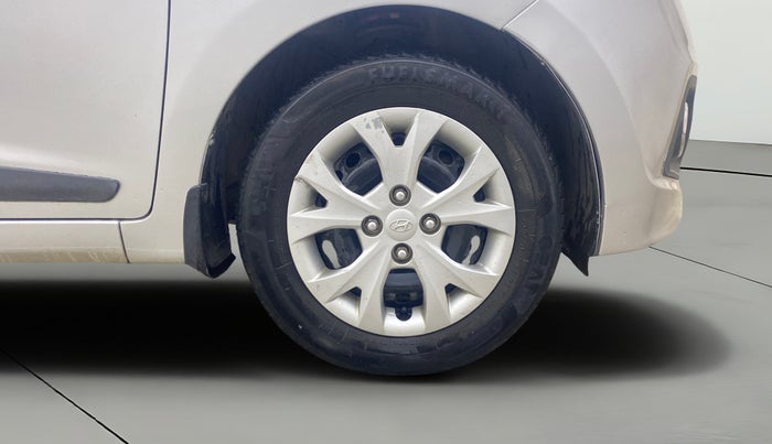 2014 Hyundai Grand i10 SPORTZ 1.2 KAPPA VTVT, Petrol, Manual, 44,321 km, Right Front Wheel