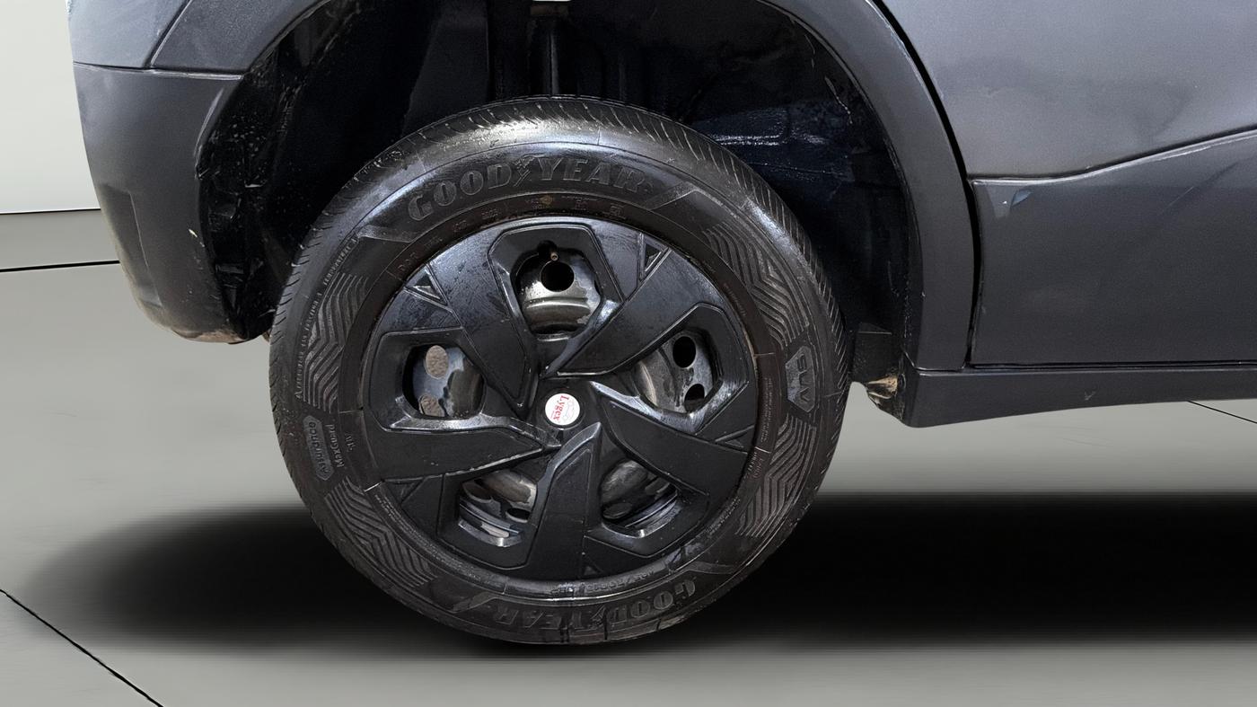 2022 Tata PUNCH PURE MT, Petrol, Manual, 84,154 km, Right Rear Wheel