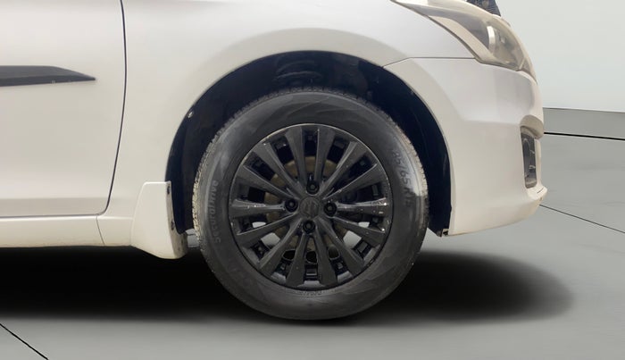 2015 Maruti Ciaz ZXI, Petrol, Manual, 74,839 km, Right Front Wheel