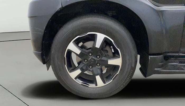 2023 Mahindra SCORPIO CLASSIC S11 7STR, Diesel, Manual, 38,227 km, Left Front Wheel