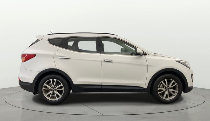 2014 Hyundai Santa Fe 4 WD AT, Diesel, Automatic, 72,593 km, Right Side View