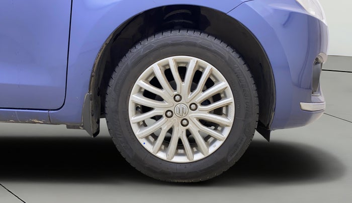 2017 Maruti Dzire ZXI AMT, Petrol, Automatic, 1,02,742 km, Right Front Wheel