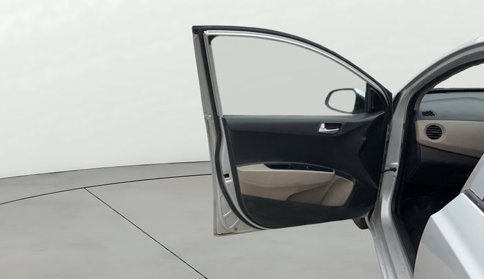 2017 Hyundai Grand i10 MAGNA 1.2 KAPPA VTVT, Petrol, Manual, 65,733 km, LHS Front Door