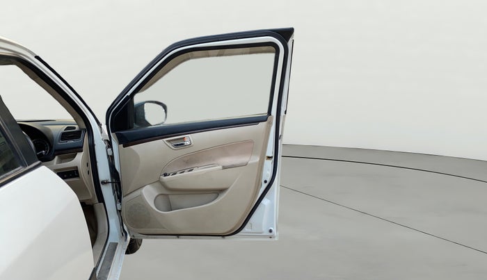 2016 Maruti Swift Dzire VDI, Diesel, Manual, 1,17,600 km, RHS Front Door