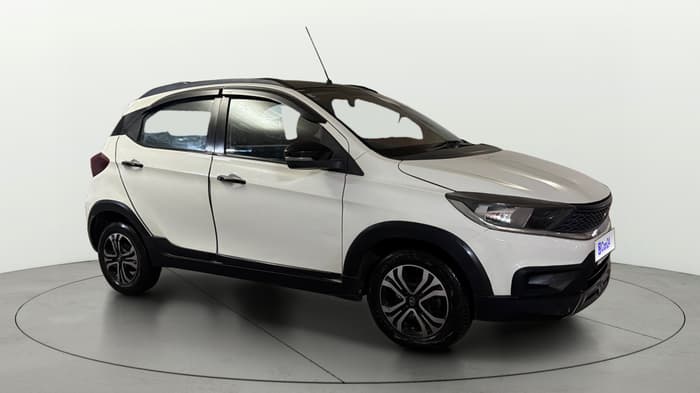 2022 Tata TIAGO NRG XZ ICNG, CNG, Manual, 47,317 km, Right Front Diagonal