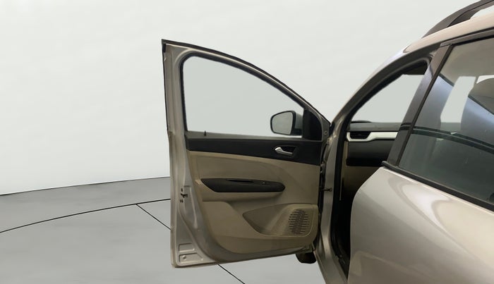 2019 Renault TRIBER RXZ, Petrol, Manual, 56,981 km, LHS Front Door