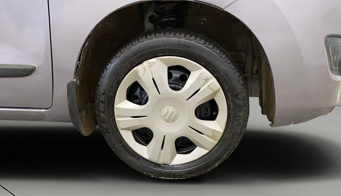2014 Maruti Wagon R 1.0 VXI, Petrol, Manual, 56,484 km, Right Front Wheel