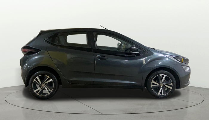 2020 Tata ALTROZ XZ PETROL, Petrol, Manual, 39,370 km, Right Side View