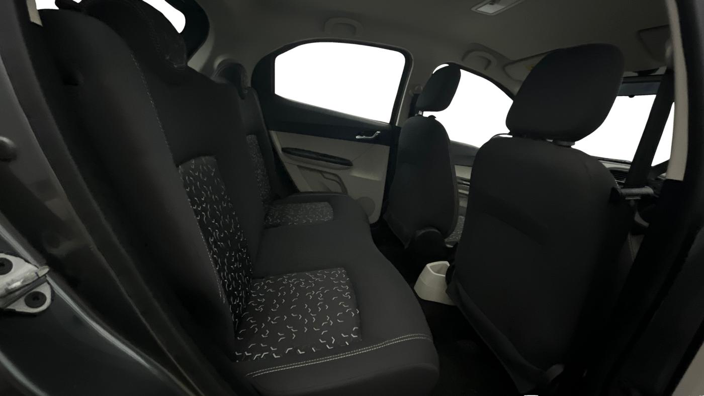 2022 Tata Tiago XZ PLUS CNG, CNG, Manual, 37,312 km, Right Side Rear Door Cabin