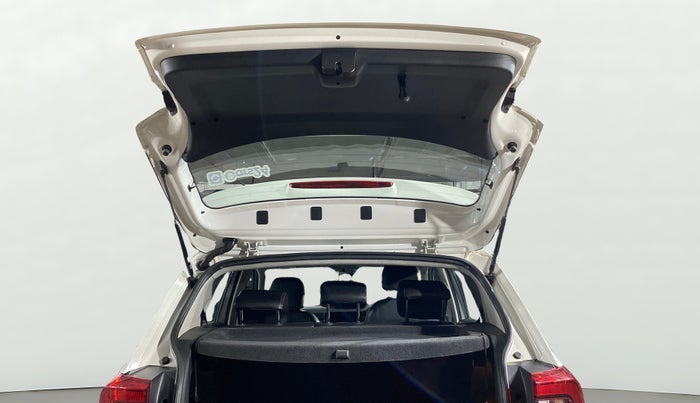 2023 Skoda KUSHAQ AMBITION 1.0L TSI AT, Petrol, Automatic, 17,895 km, Boot Door Open