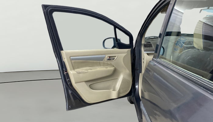 2016 Maruti Ertiga VXI, Petrol, Manual, 47,413 km, LHS Front Door