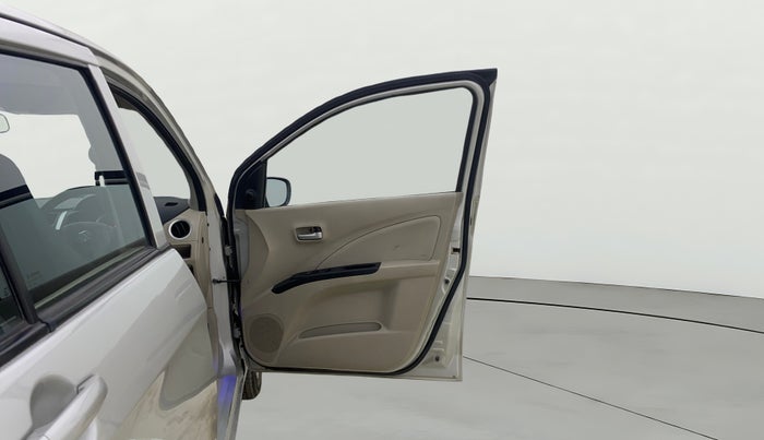 2020 Maruti Celerio VXI CNG, CNG, Manual, 84,376 km, RHS Front Door