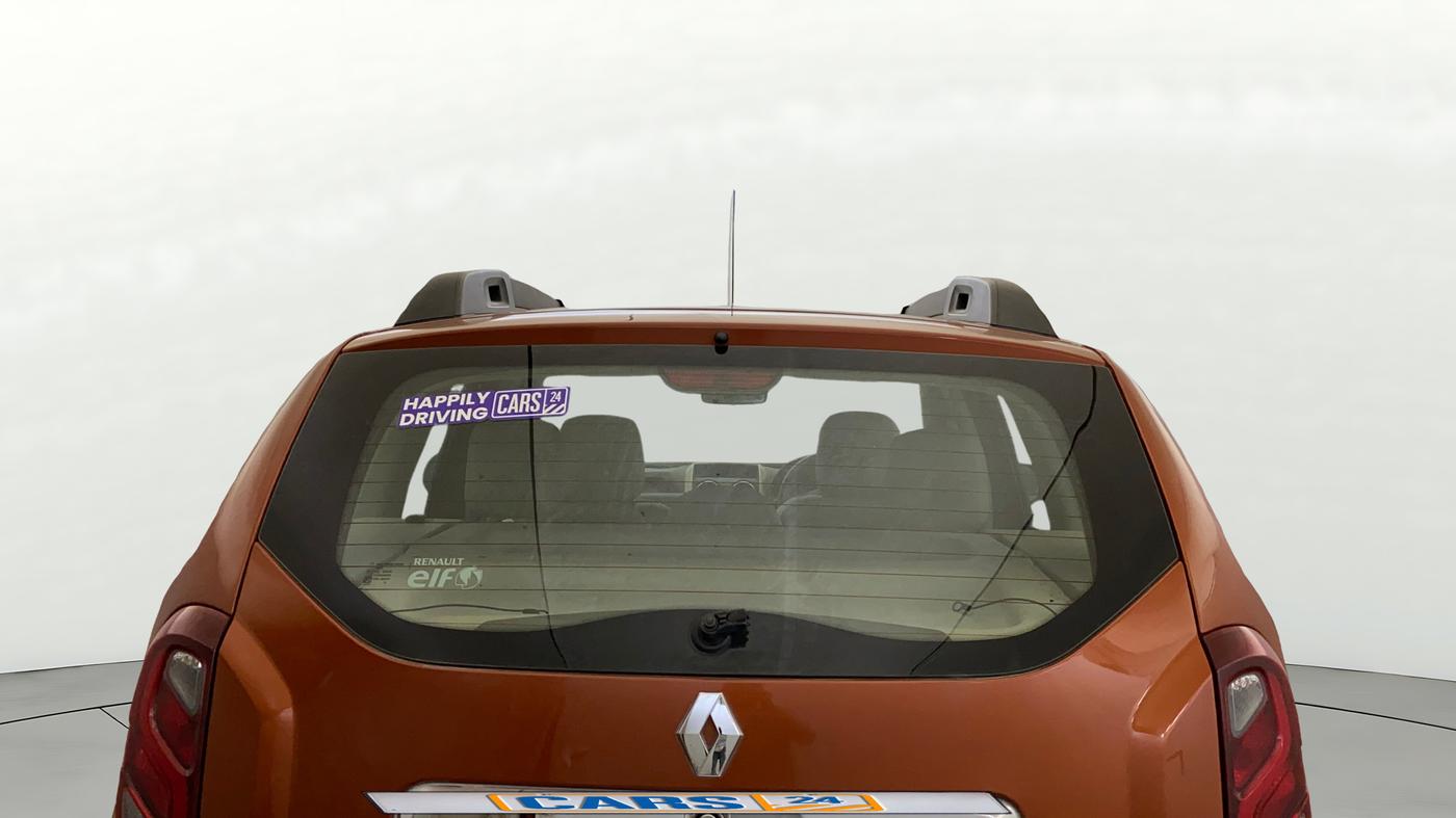 2017 Renault Duster RXL PETROL, CNG, Manual, 26,817 km, Rear Windshield