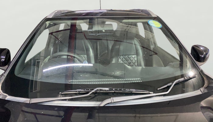 2023 Nissan MAGNITE XV MT, Petrol, Manual, 17,733 km, Front Windshield