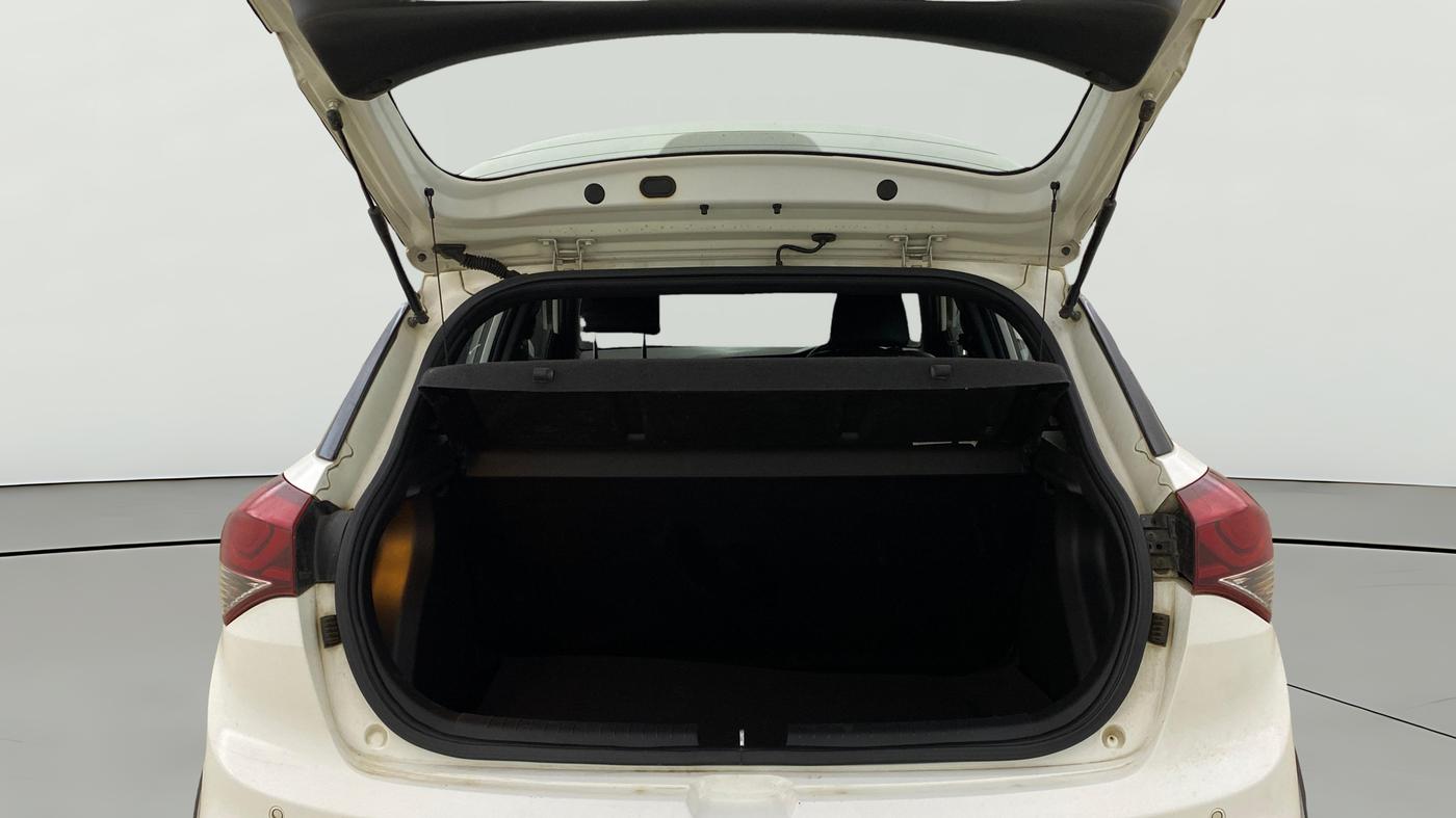 2019 Hyundai i20 Active 1.2 SX, Petrol, Manual, 44,604 km, Boot Open Zoomed View