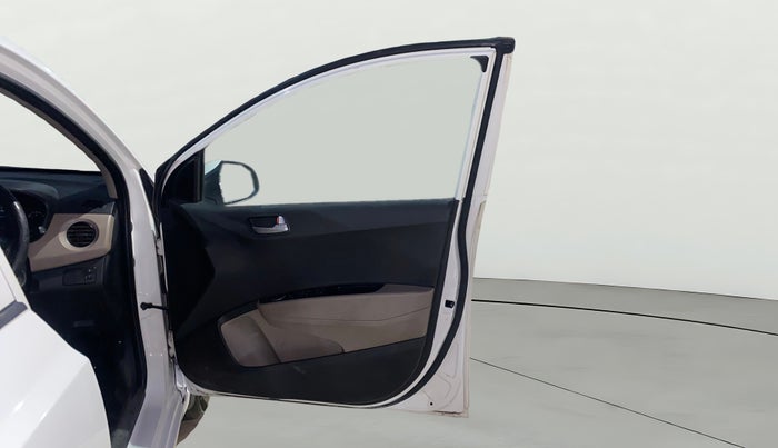 2016 Hyundai Grand i10 SPORTZ 1.2 KAPPA VTVT, Petrol, Manual, 90,804 km, RHS Front Door