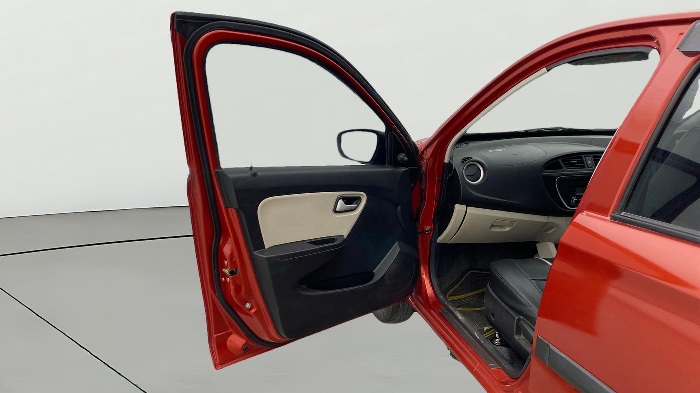 2022 Maruti Alto VXI, Petrol, Manual, 15,617 km, LHS Front Door